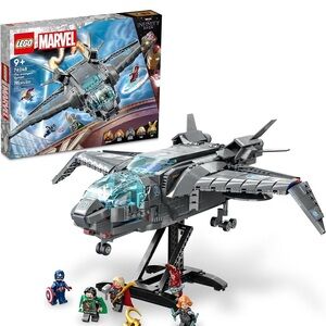 LEGO Marvel Avengers Aircraft Set - Black and Blue